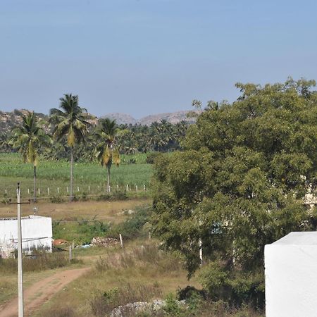 Manoj Homestay هامبي المظهر الخارجي الصورة